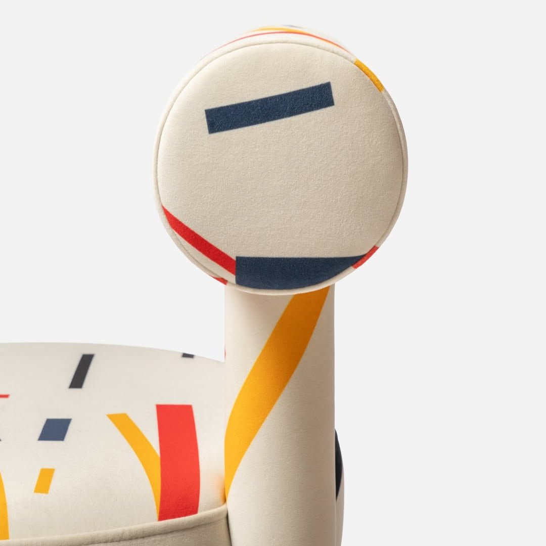 GROPIUS CS1 Chair Artistry Edition Archive Fabric - UKRAINIAN PRODUCT DESIGN