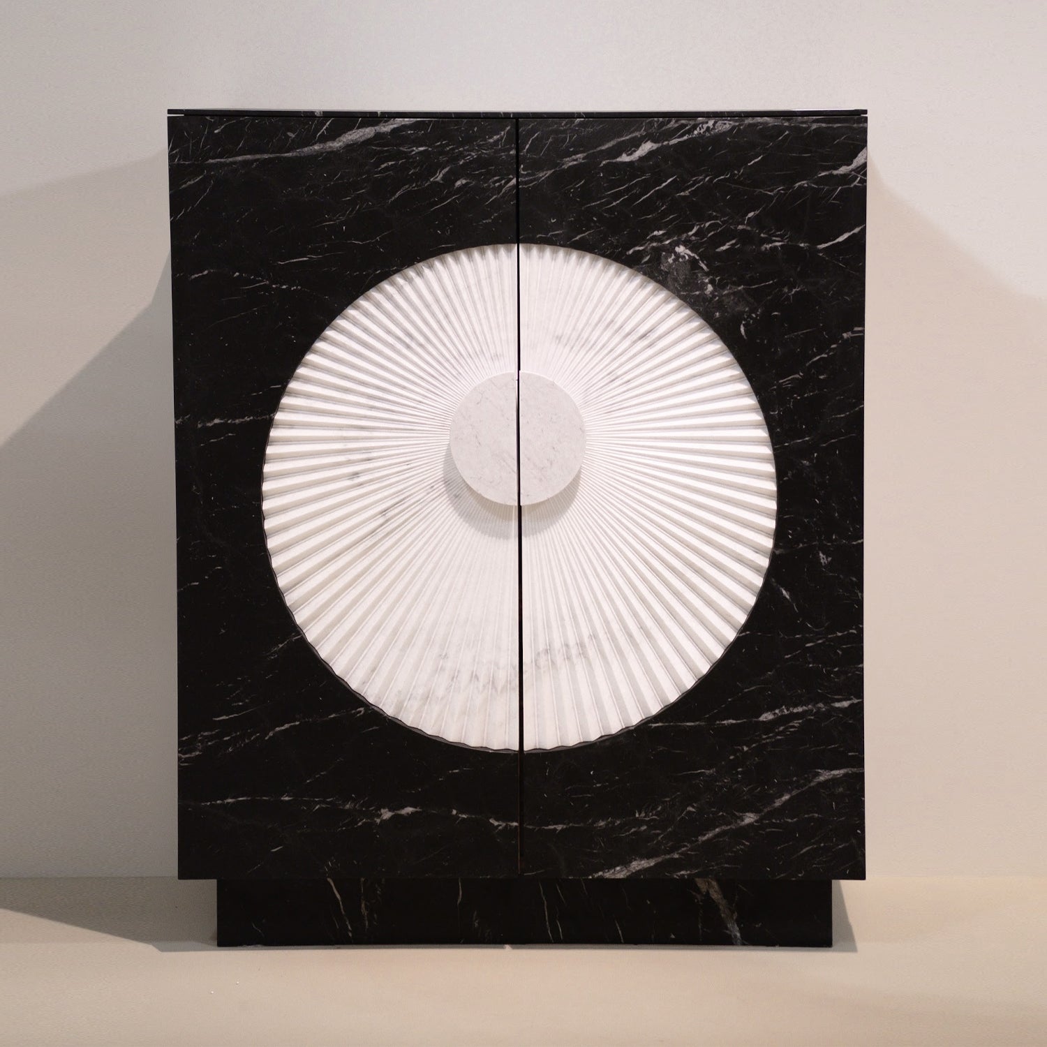Bar cabinet VIYALO - UKRAINIAN PRODUCT DESIGN