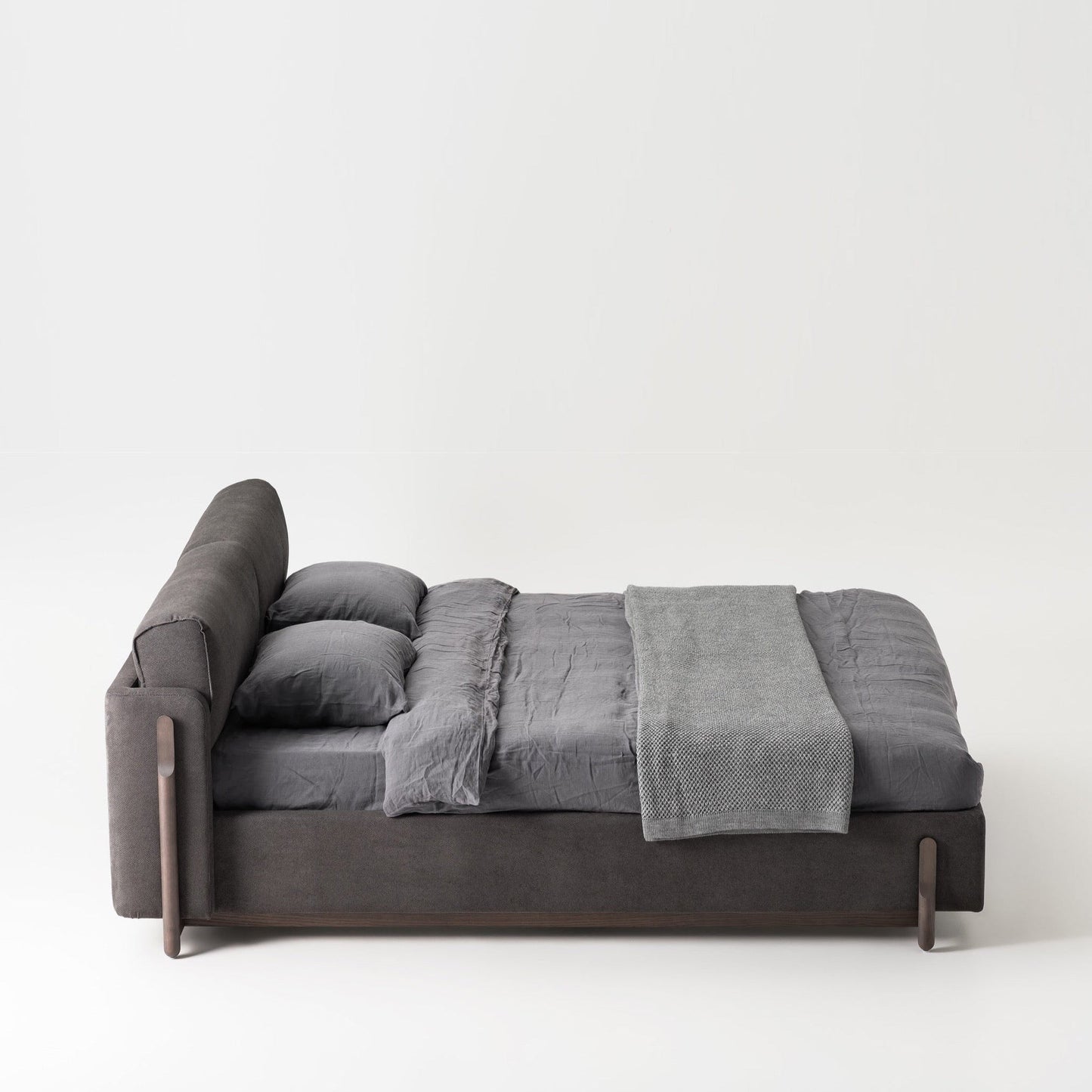 Bed ASH - UKRAINIAN PRODUCT DESIGN