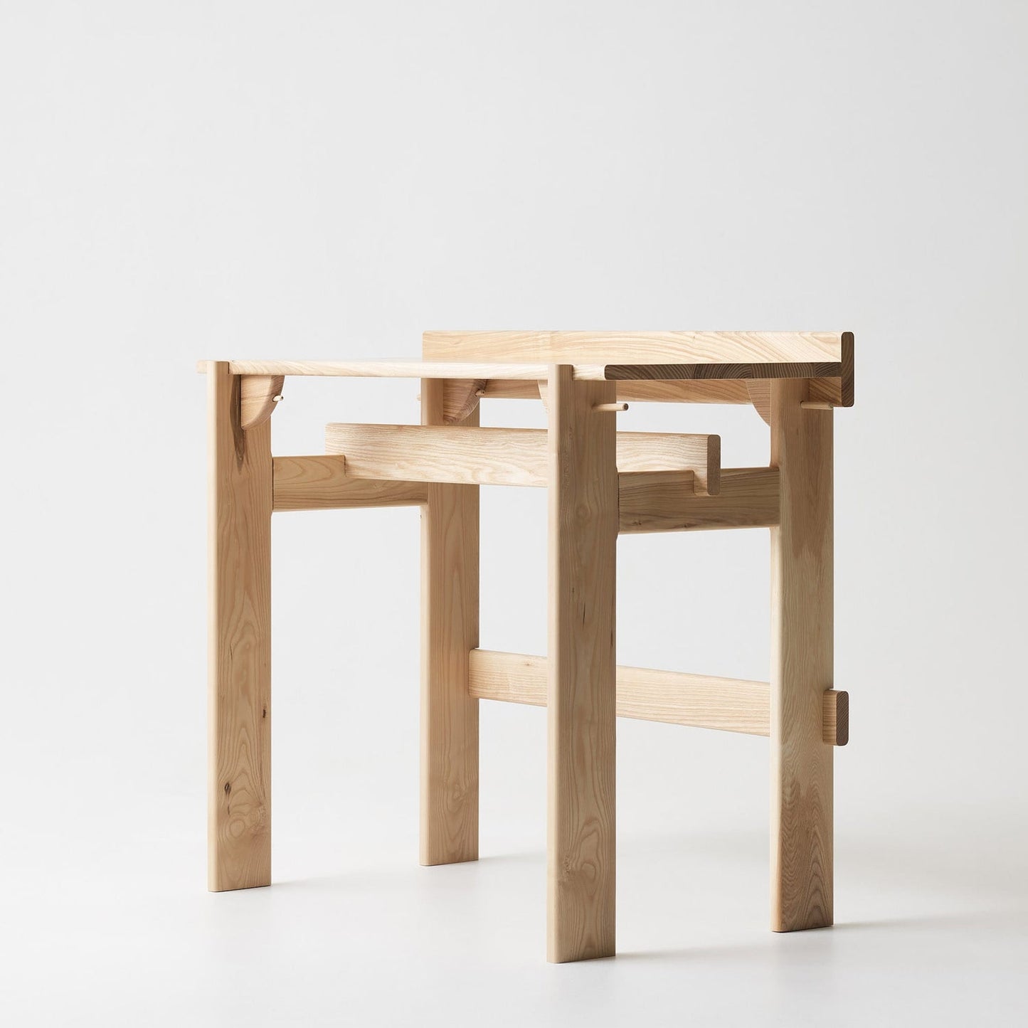 Desk Easy Story - UKRAINIAN PRODUCT DESIGN