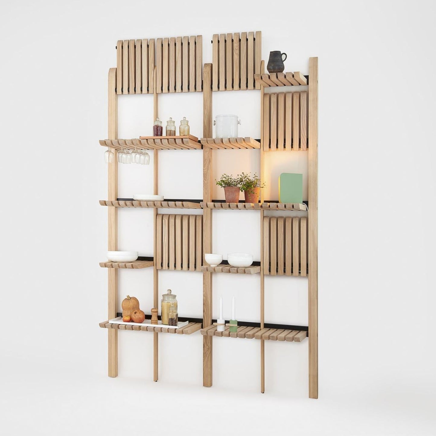 Gate shelves - UKRAINIAN PRODUCT DESIGN