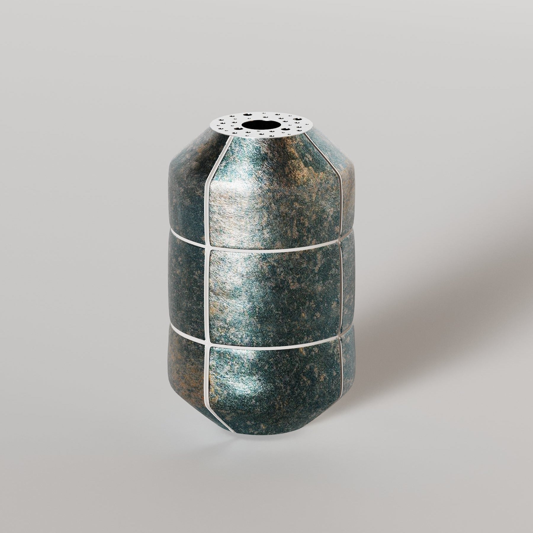 Small Decoration Vase Navazi - UKRAINIAN PRODUCT DESIGN