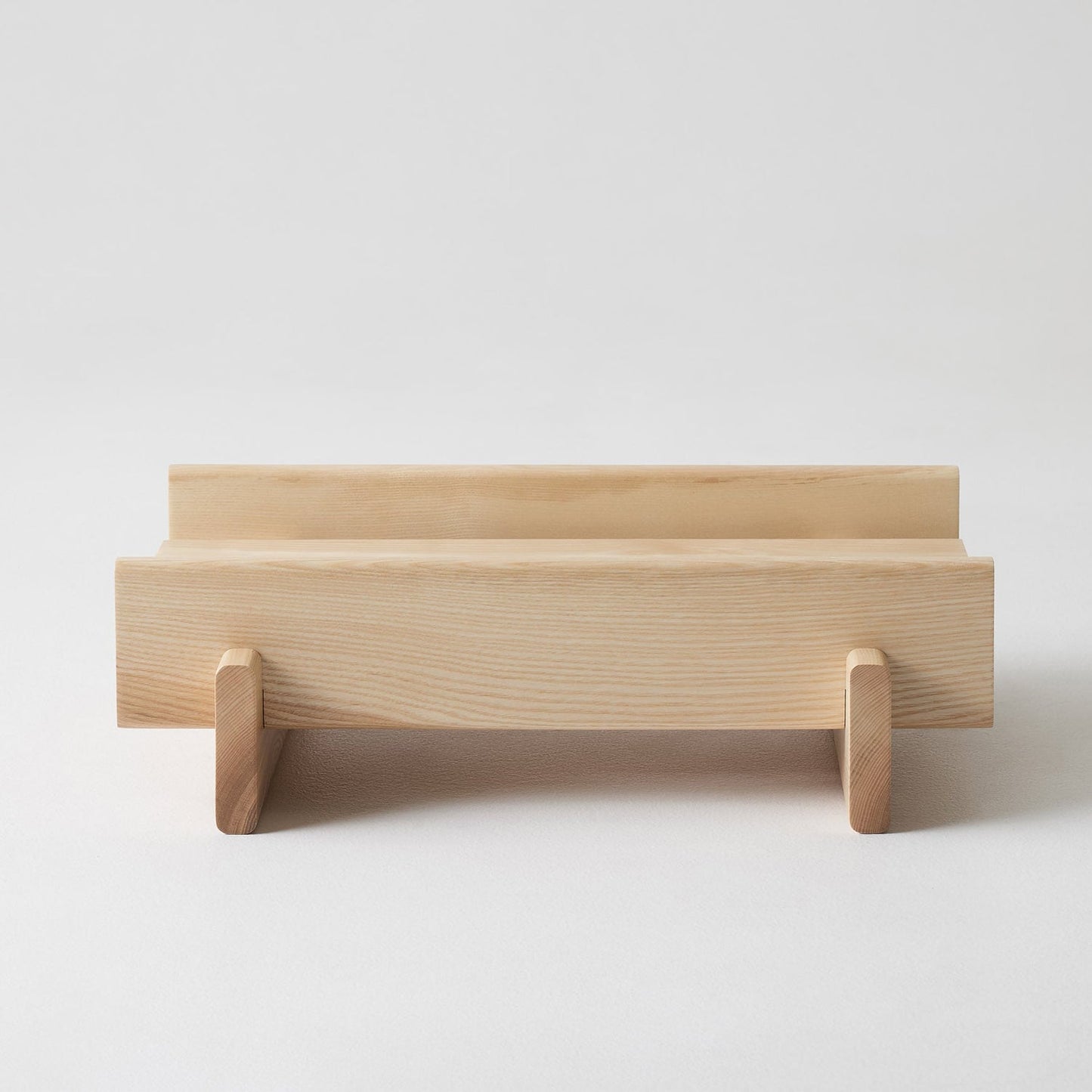 Tray Easy Story - UKRAINIAN PRODUCT DESIGN