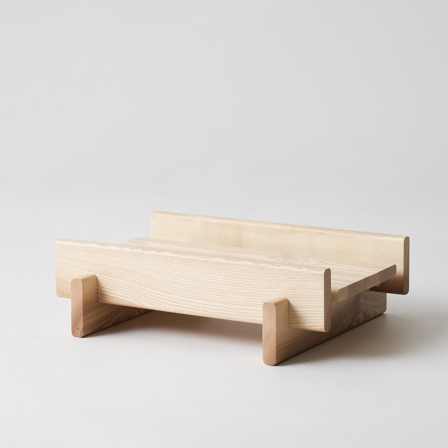 Tray Easy Story - UKRAINIAN PRODUCT DESIGN
