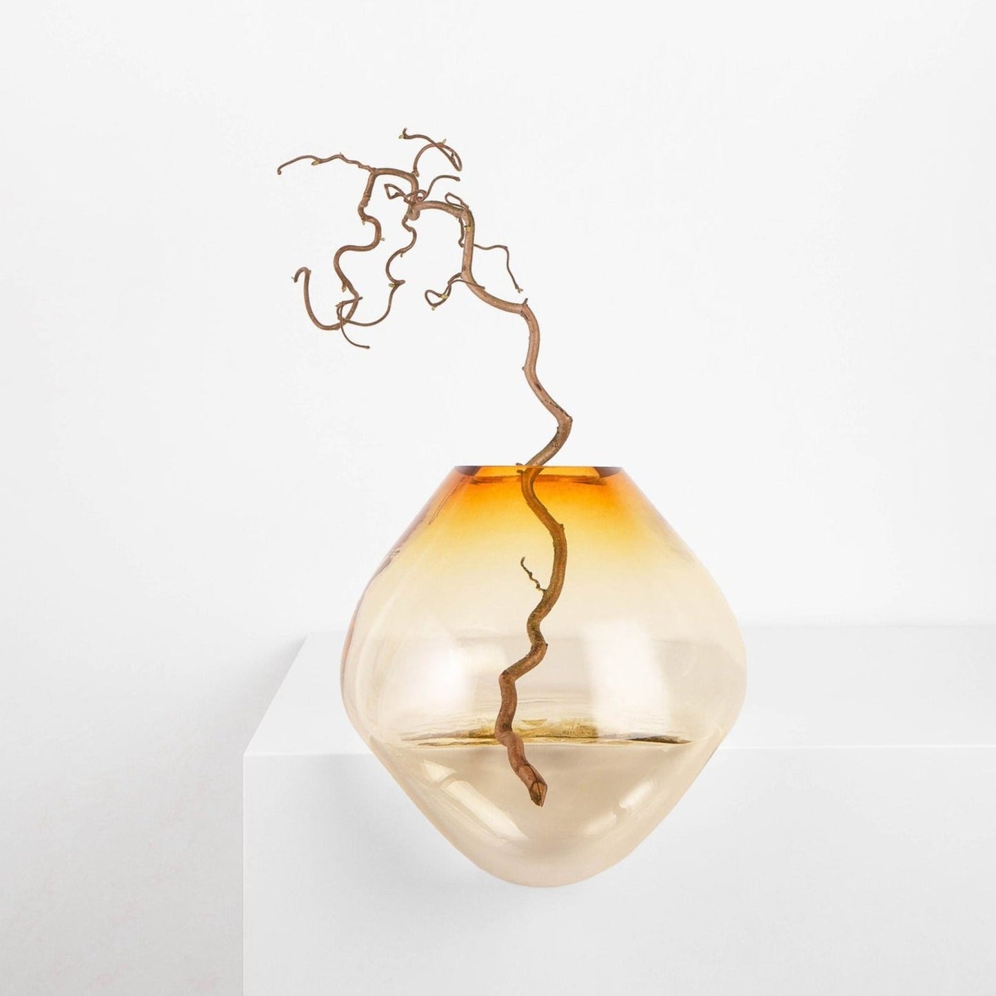 Vase GUTTA - UKRAINIAN PRODUCT DESIGN