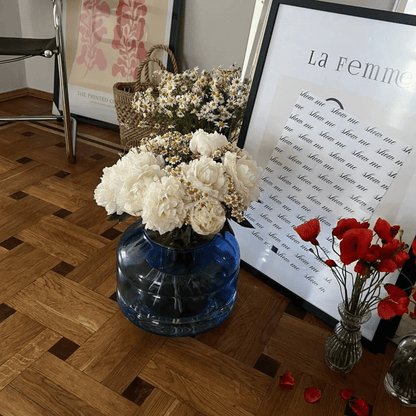 NAVAZI Large Glass Vase - UKRAINIAN PRODUCT DESIGN