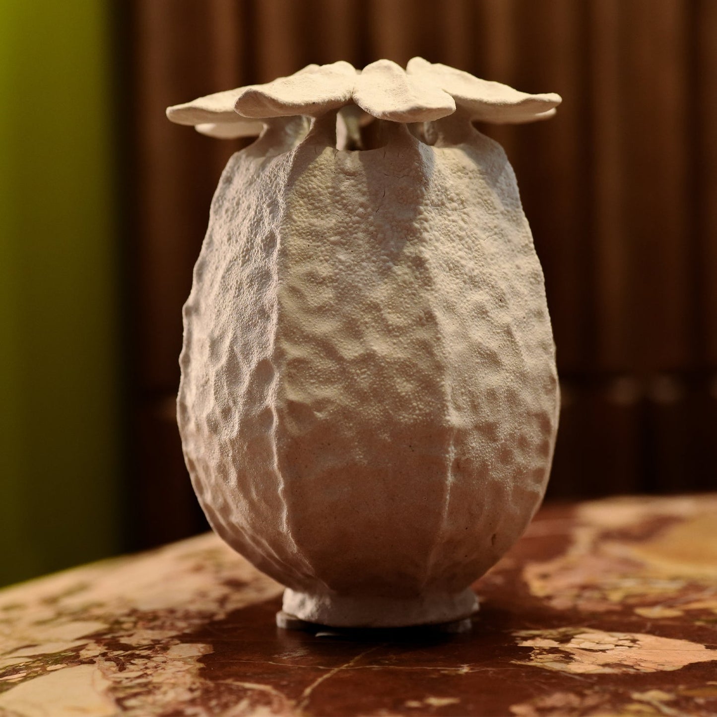 Ceramic Vase White Makyvka - UKRAINIAN PRODUCT DESIGN